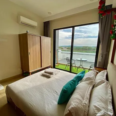 Cemara Rose Suite, Timur Bay Residence Kuantan Exterior photo
